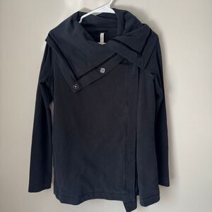 Lululemon Savasana Wrap Sweatshirt Size 4 Black